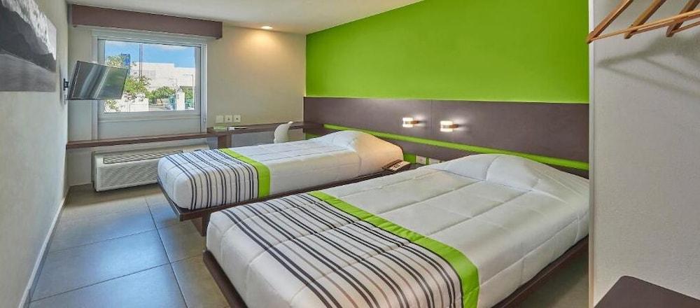 City Express Junior By Marriott Канкун Екстериор снимка